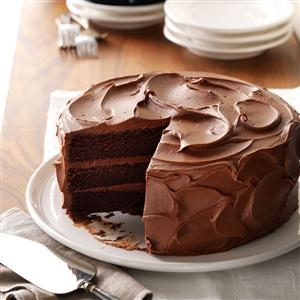 Top 10 Cake Recipes (as Chosen by Our Readers)