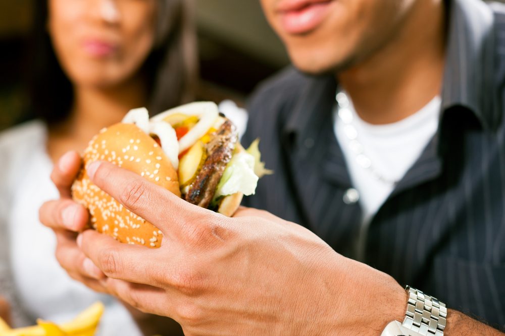 These Are the 6 Unhealthiest Meals You Can Order in Restaurants