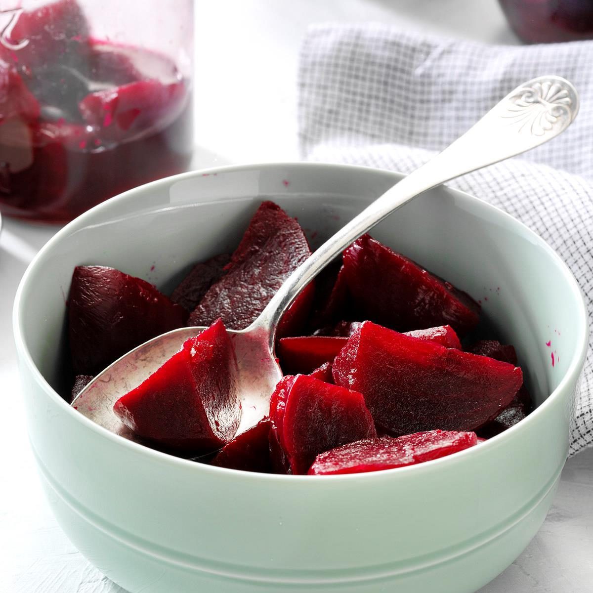 Spiced pickled beets