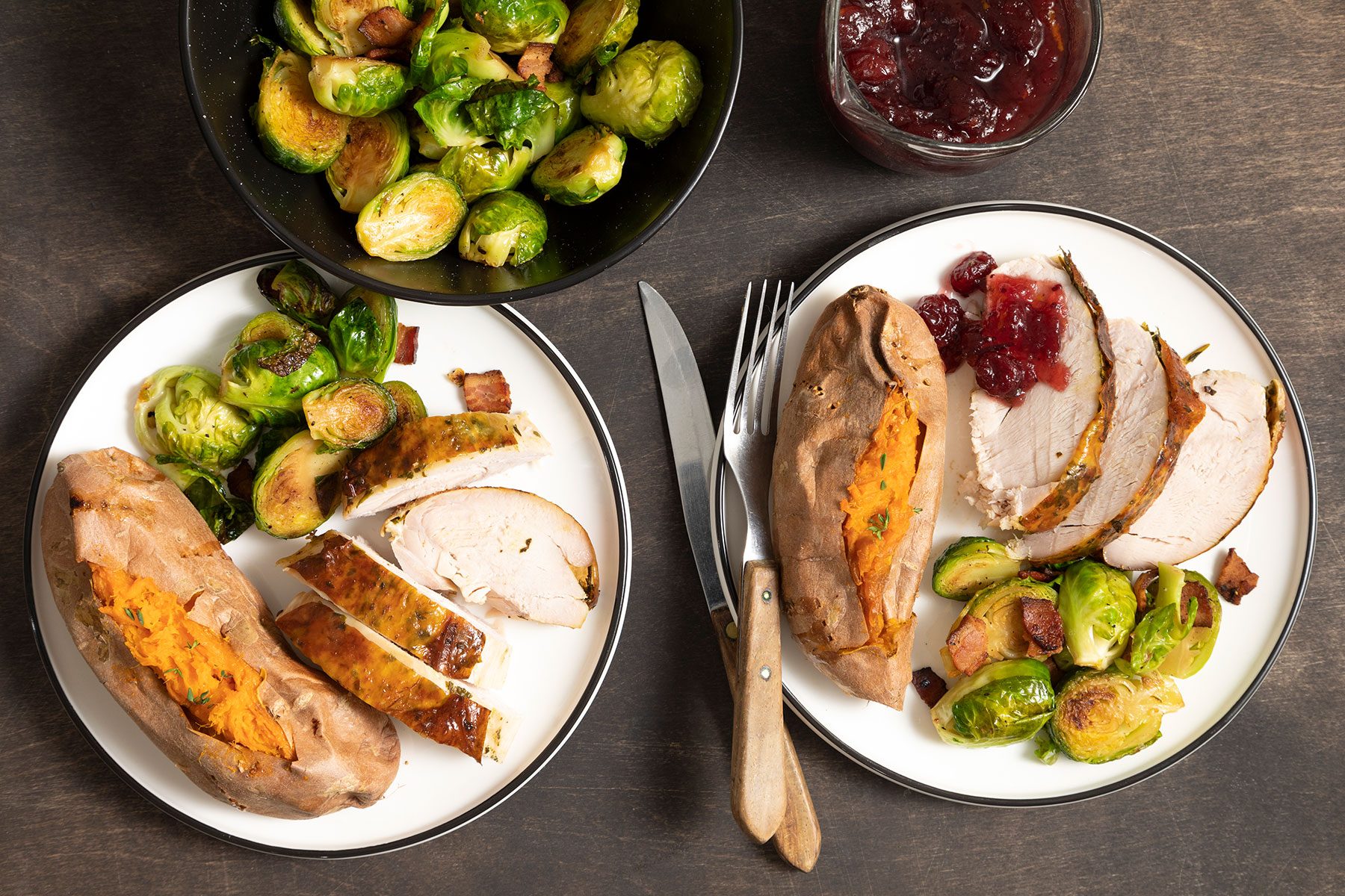 Cooked Turkey With Cranberry Sauce