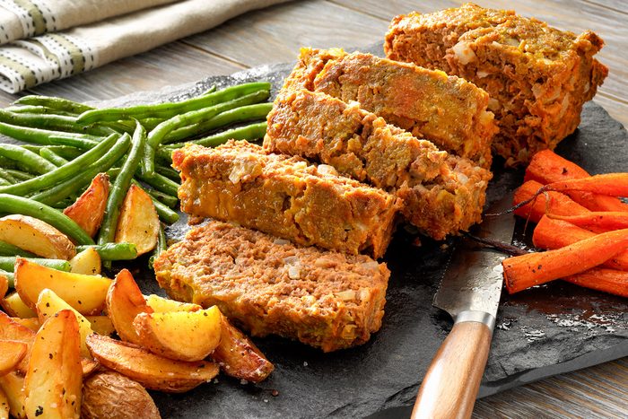 What Do You Serve With Venison Meat Loaf Rdpdc23 2087 P3 Md 09 19 2b