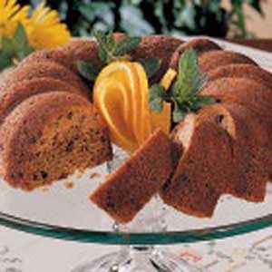 Old-Fashioned Raisin Cake