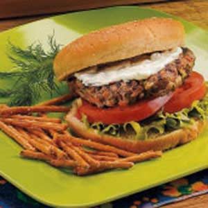 Grilled Burgers with Horseradish Sauce