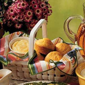 Sweet Cornmeal Muffins