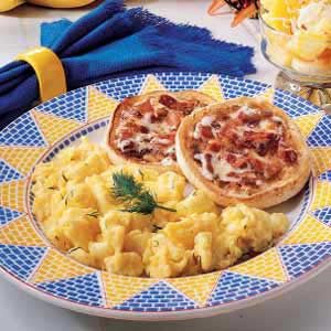 Dilly Scrambled Eggs