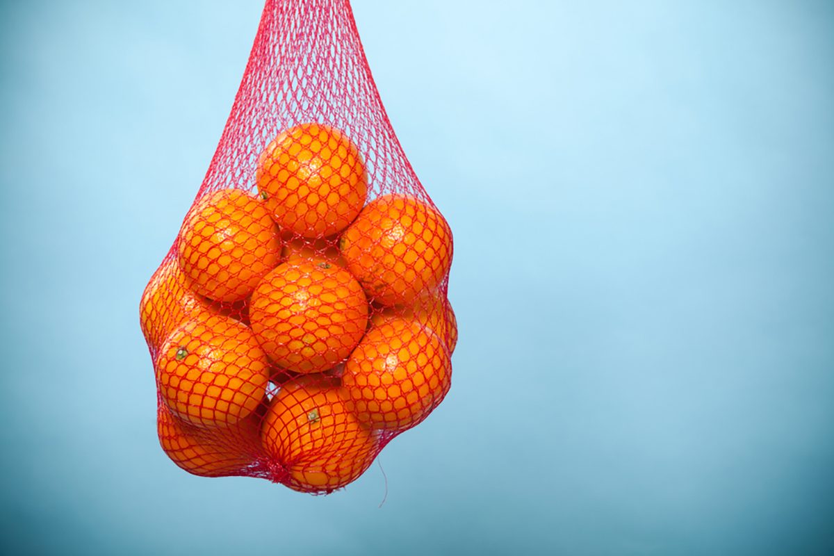 The Real Reason Why Oranges Are Sold in Red Mesh Bags