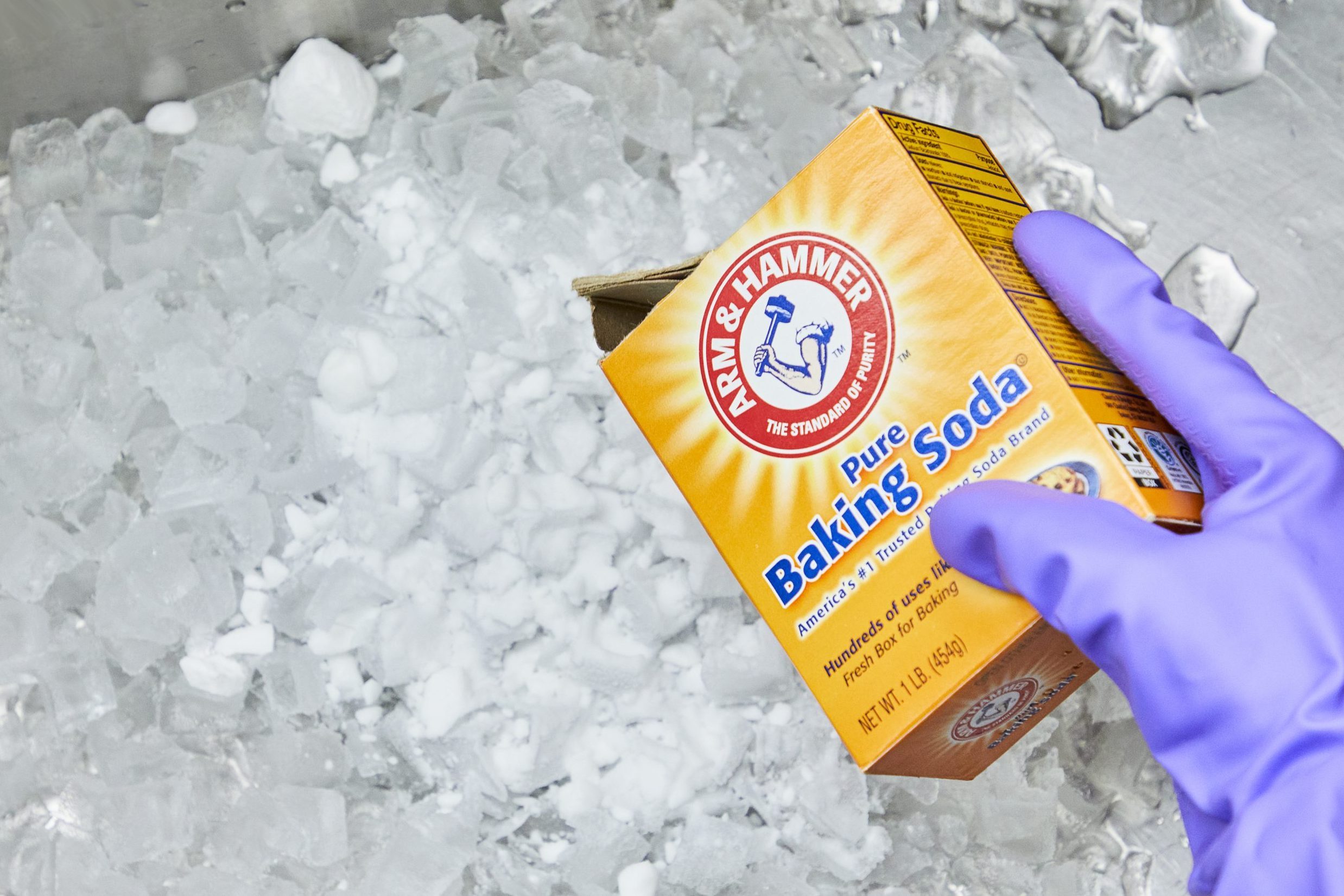 45 Clever Ways to Clean with Baking Soda