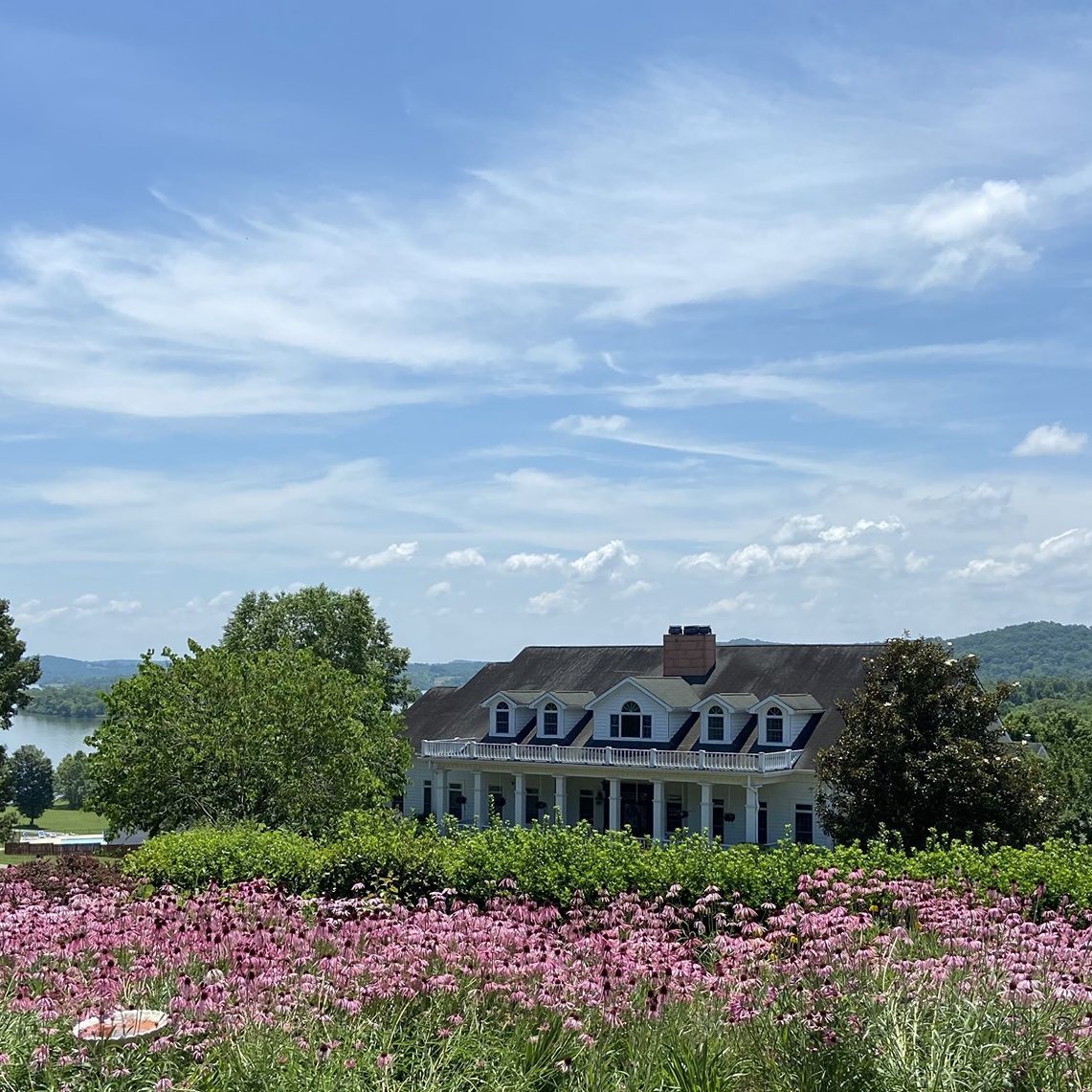 whitestone inn Tennessee