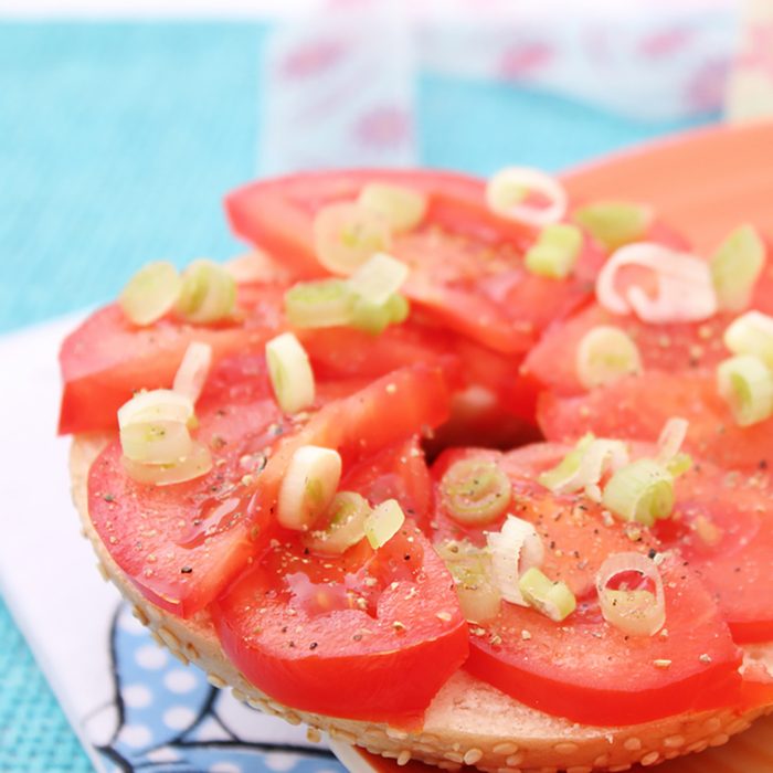 Tomato bagel