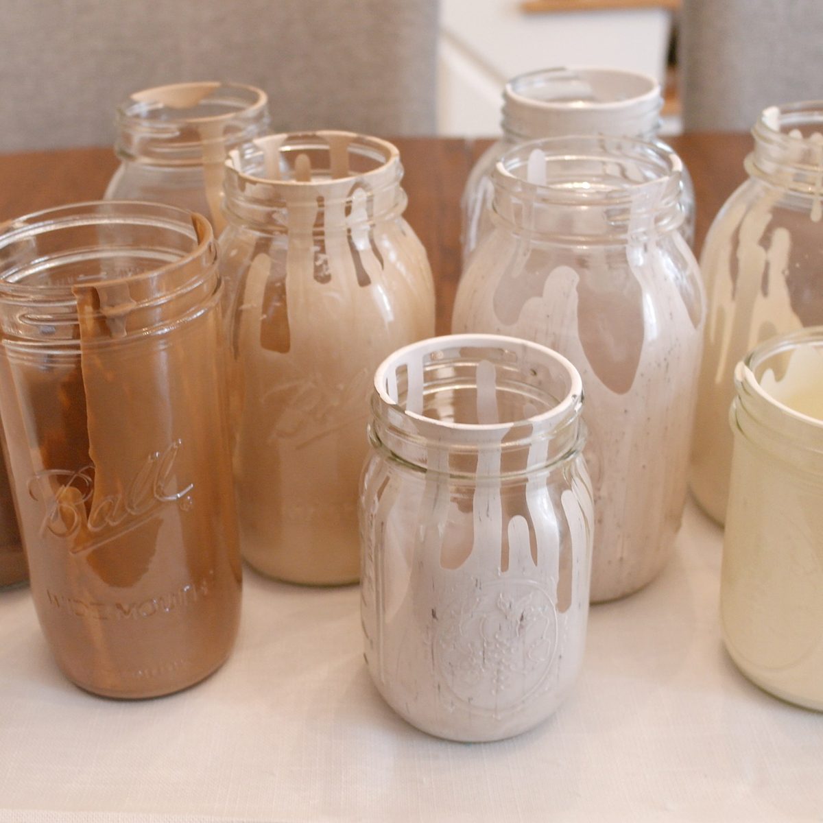 Painted mason jars centerpiece