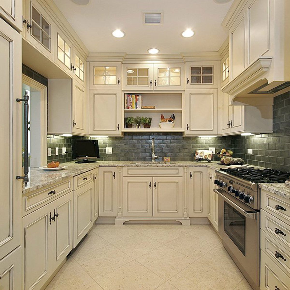 Things to Avoid When Remodeling Your Kitchen, According to Experts