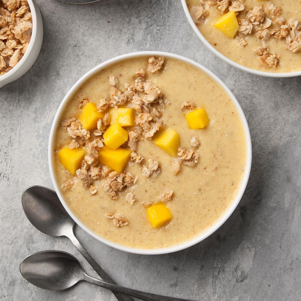 Breakfast Smoothie Bowl