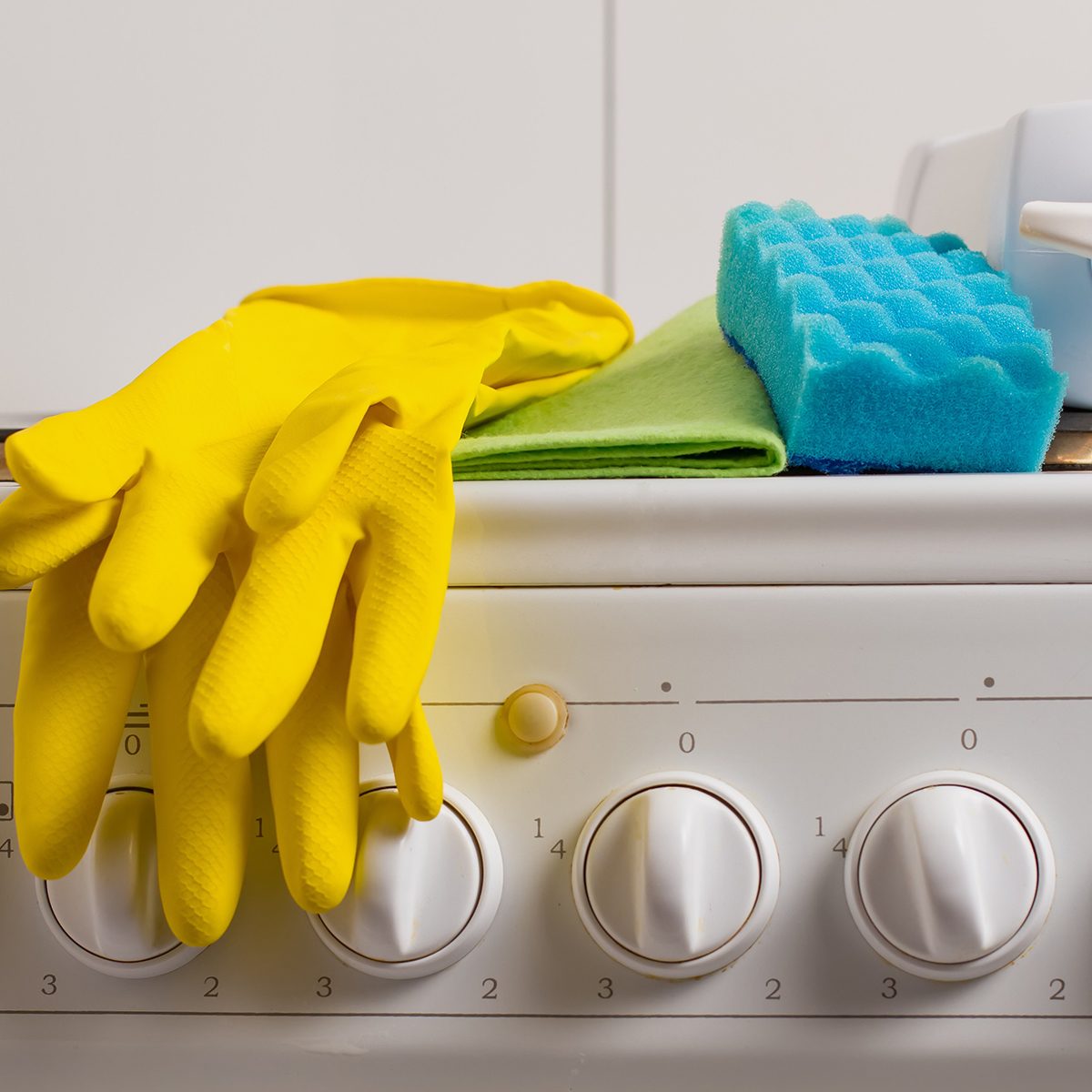 Kitchen cleaning supplies