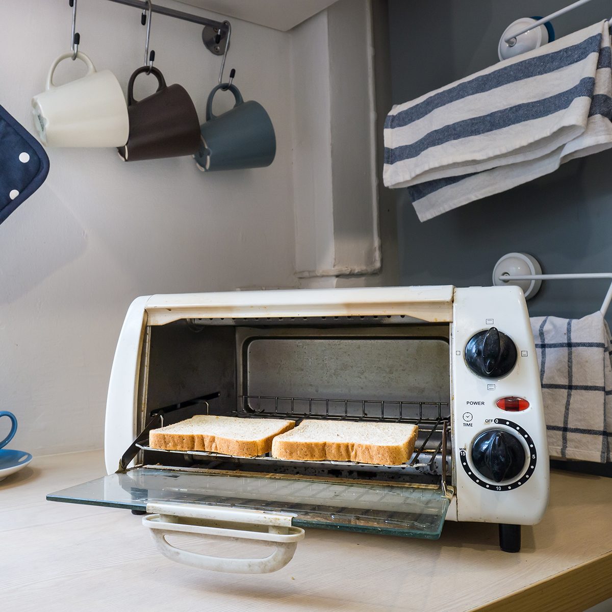 Two pieces of toasts in the oven.