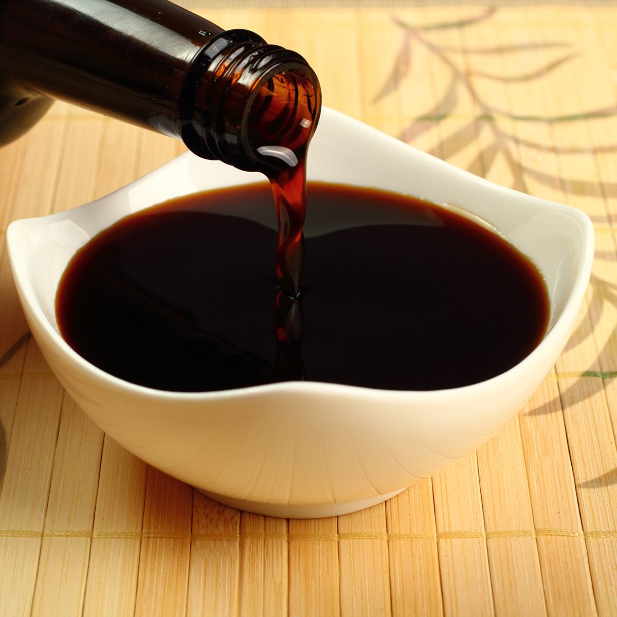 Tamari vs. Soy Sauce: What’s the Difference?