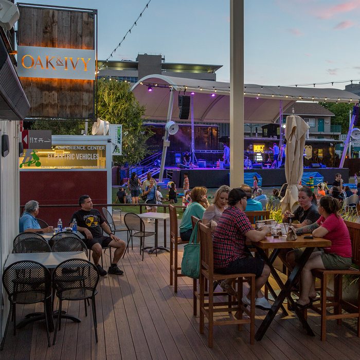 Oak and Ivy, Las Vegas
