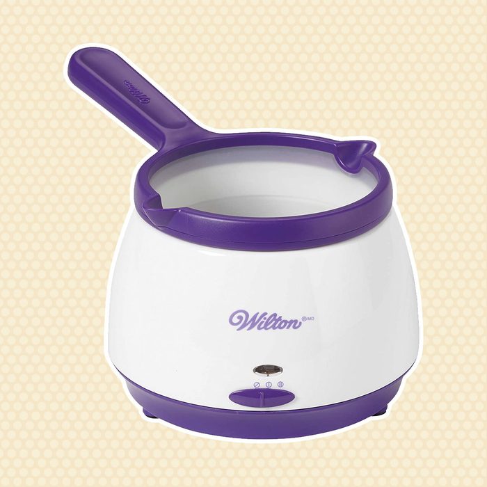 Wilton Candy Melts Pot, 2.5 Cups, White