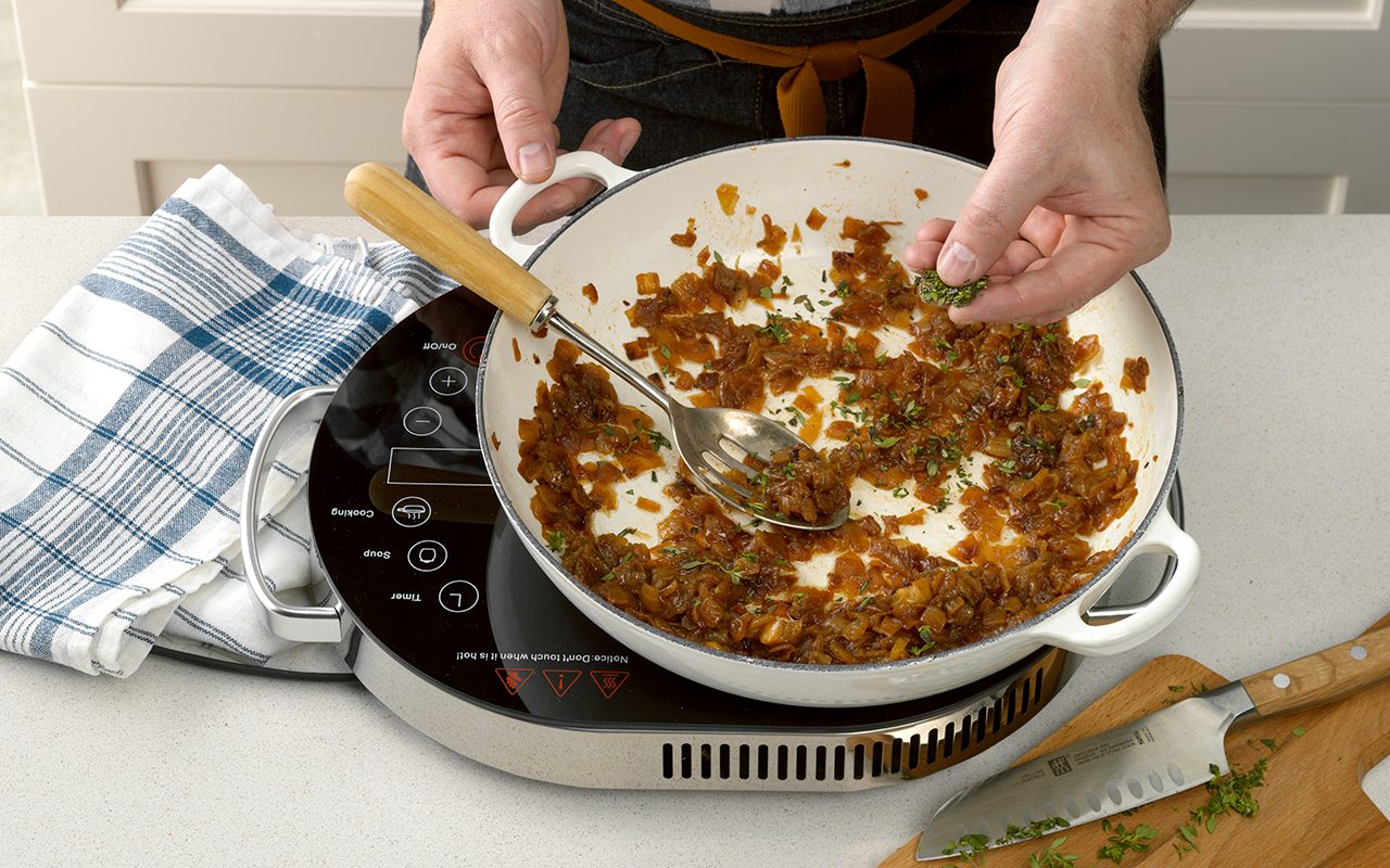 Add the onions how to make quiche lorraine