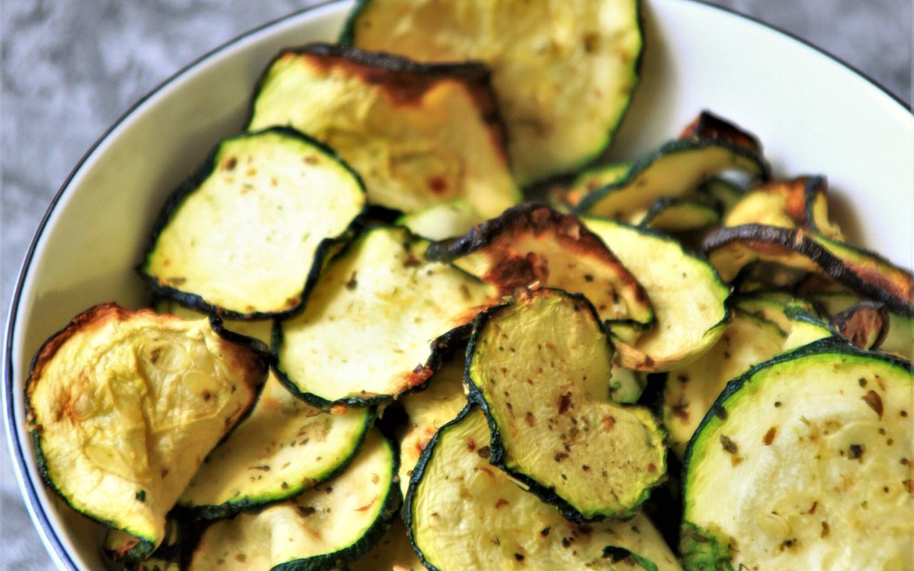 Air-Fryer Zucchini Chips