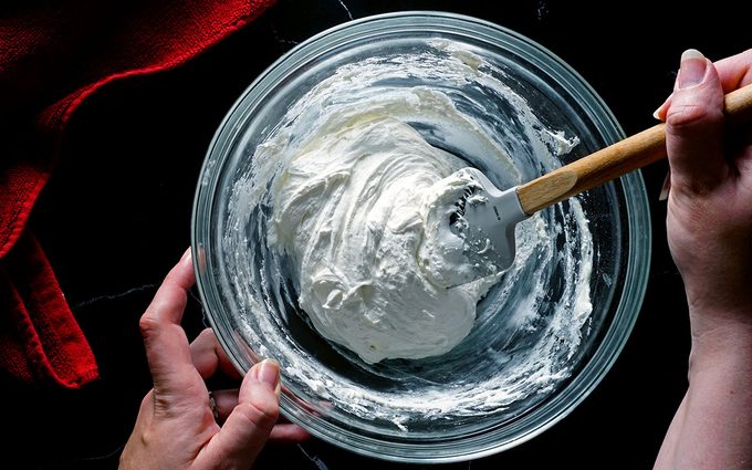 Mix filling Homemade Twinkies recipe