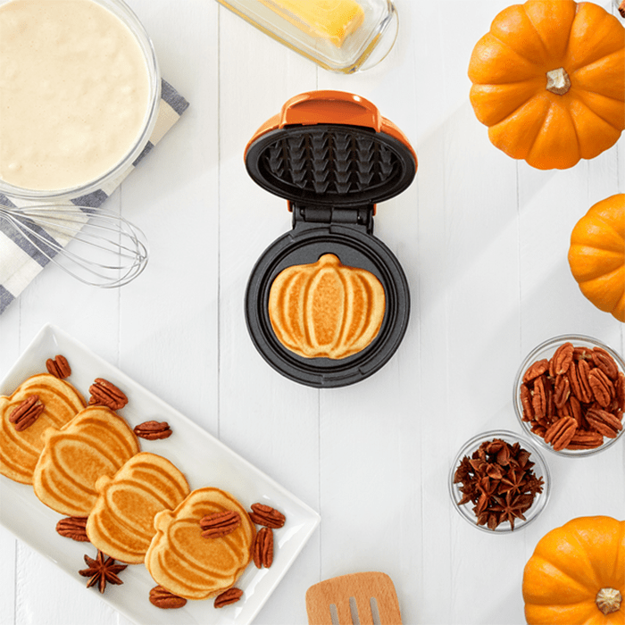Dash Orange Pumpkin Mini Waffles Ecomm Via Surlatable.com 001