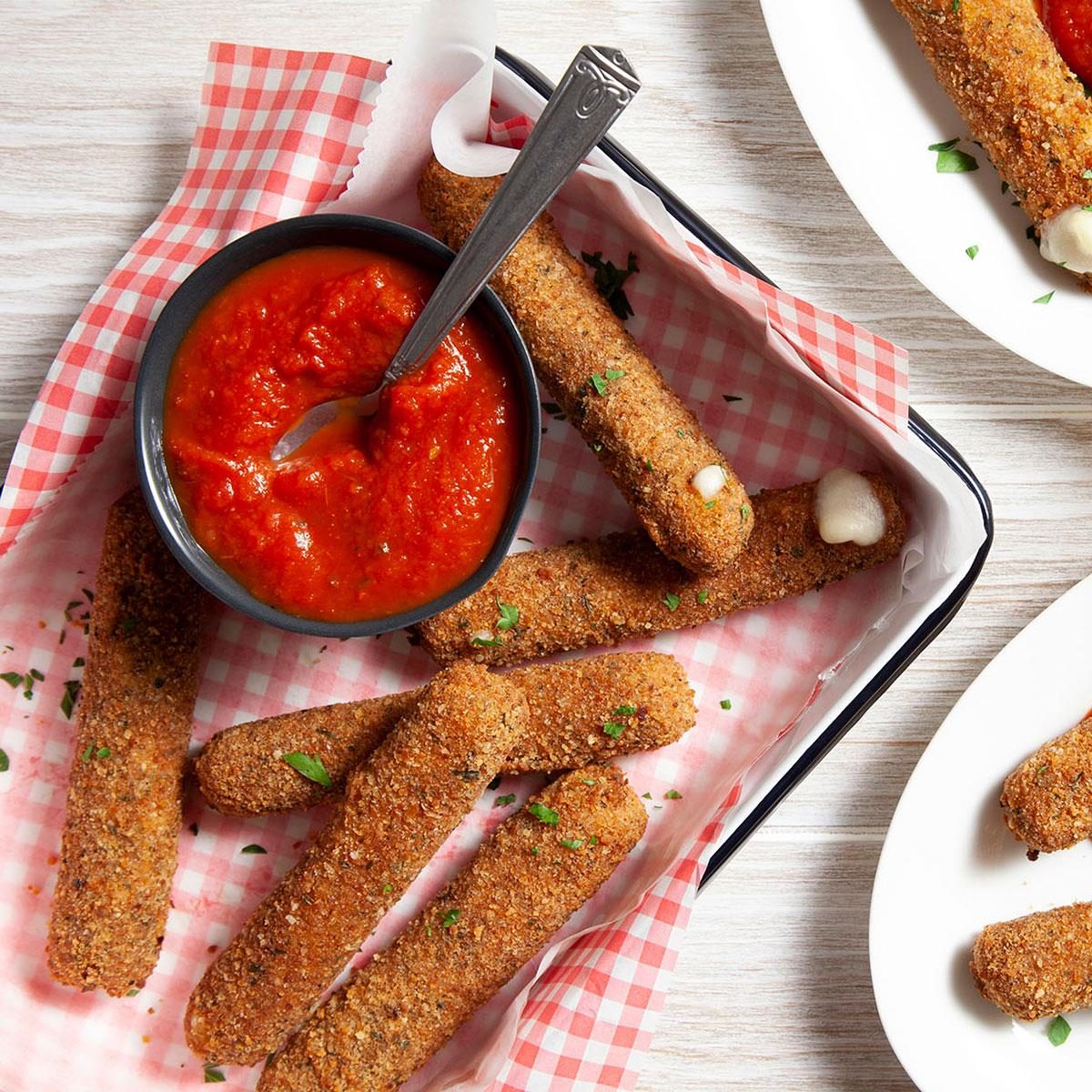 Air Fryer Mozzarella Sticks