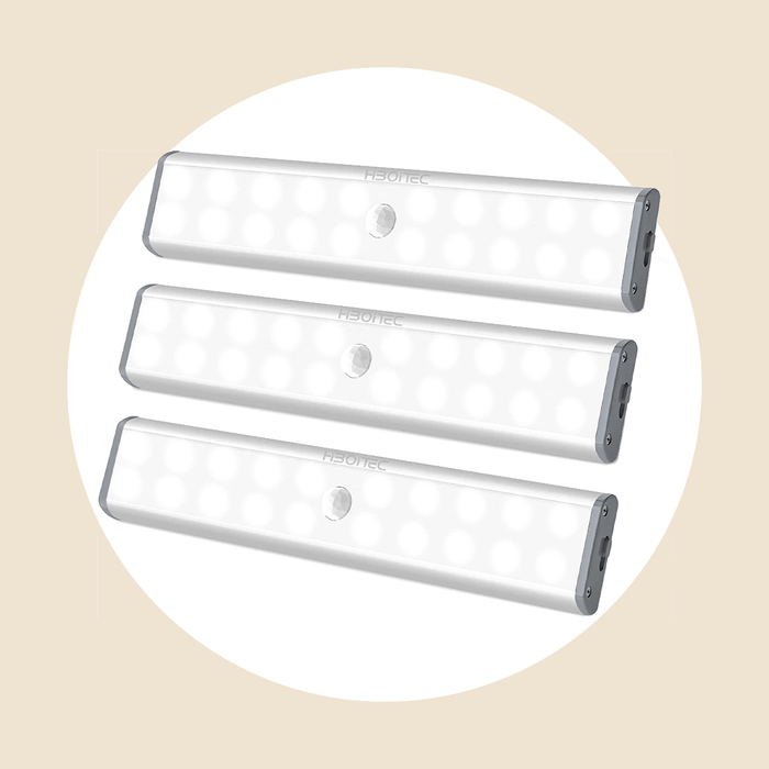 Under Cabinet Lighting Closet Light Ecomm Via Amazon