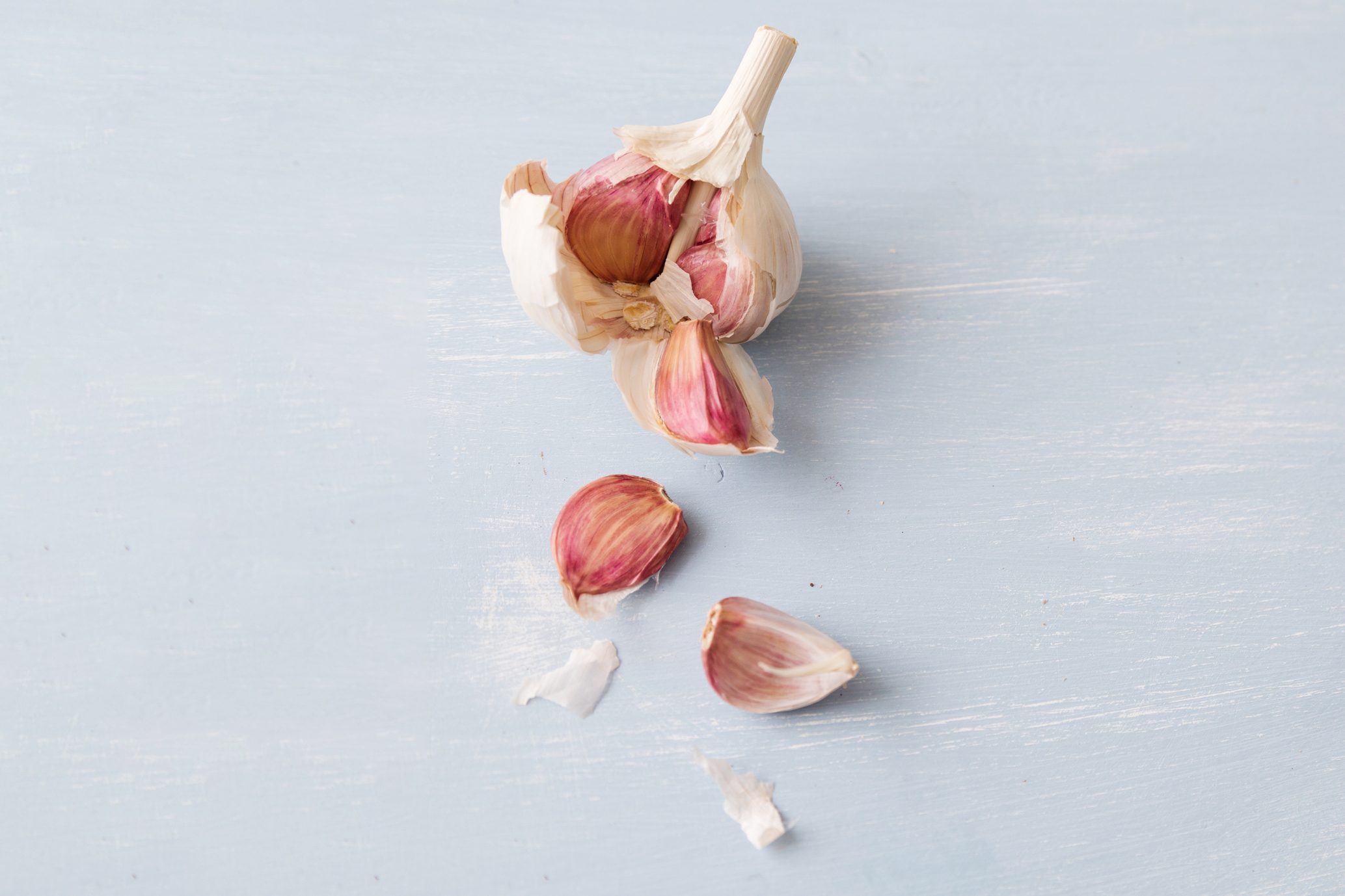 Can You Eat Garlic Clove Skin?