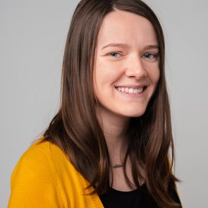 Headshot   Claudia Guthrie