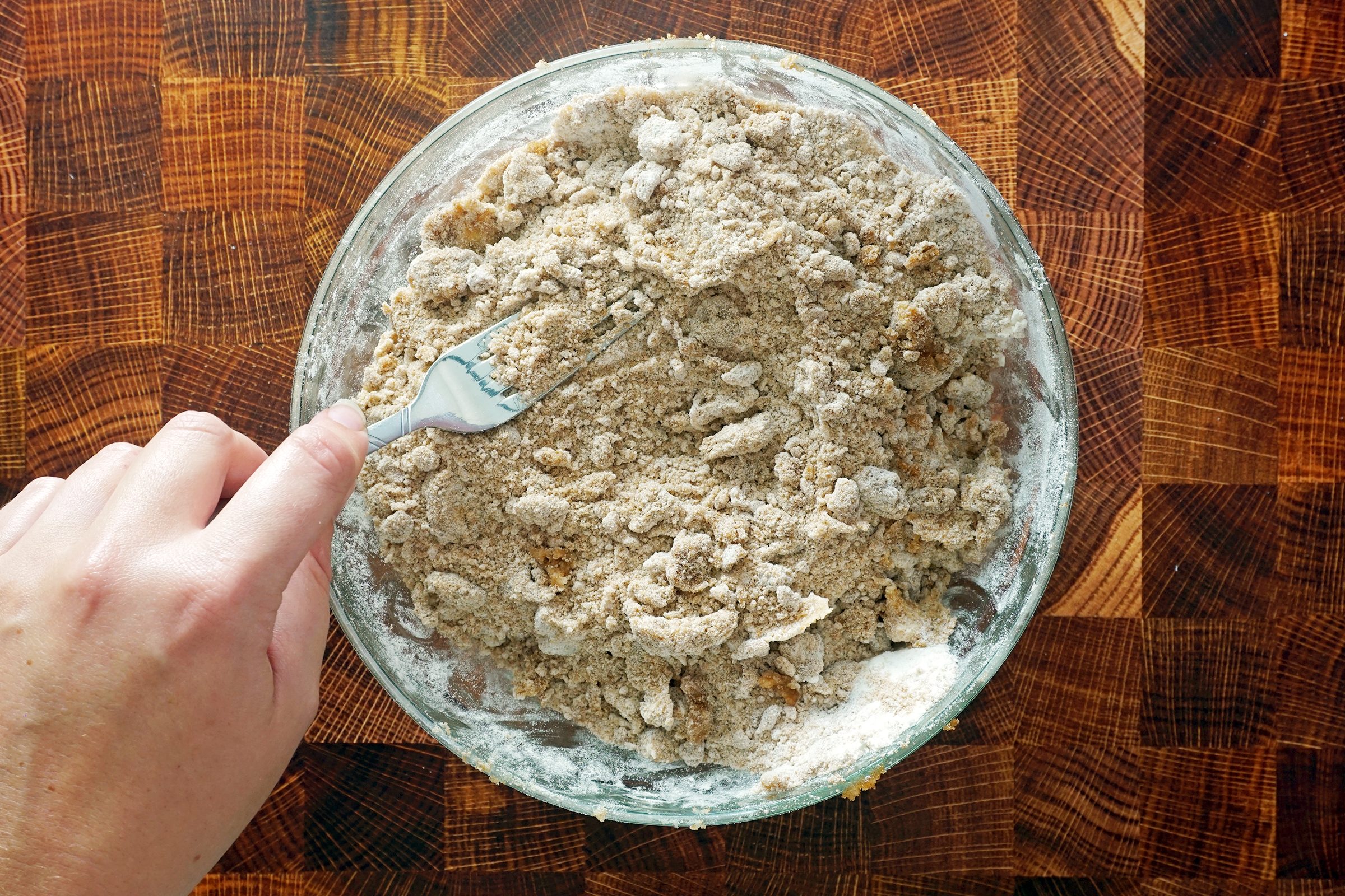 Cowboy Bread combine ingredients