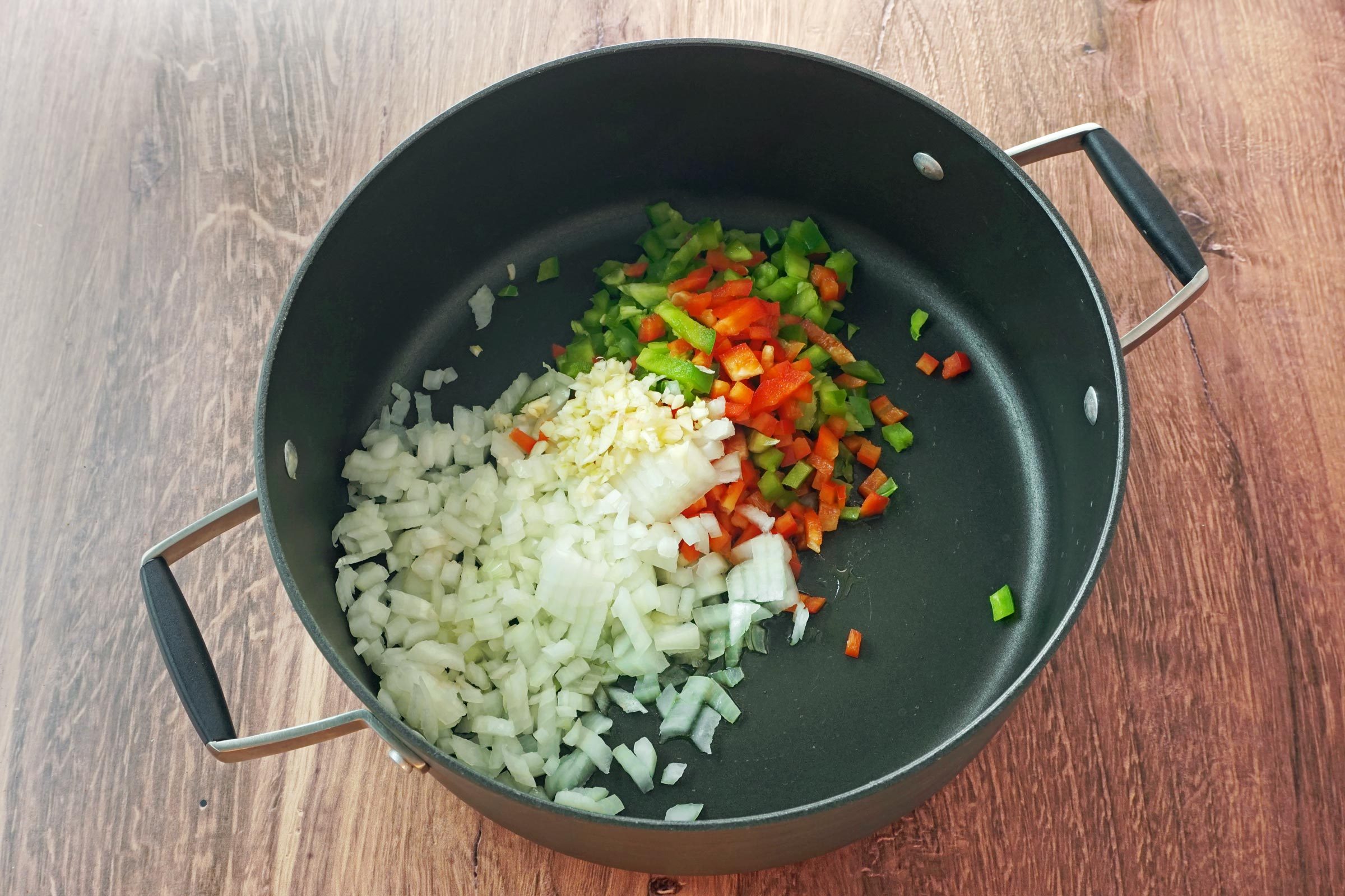 Pioneer Woman Tortilla Soup 111322 Toh 03 Lauren Habermehl Jvedit