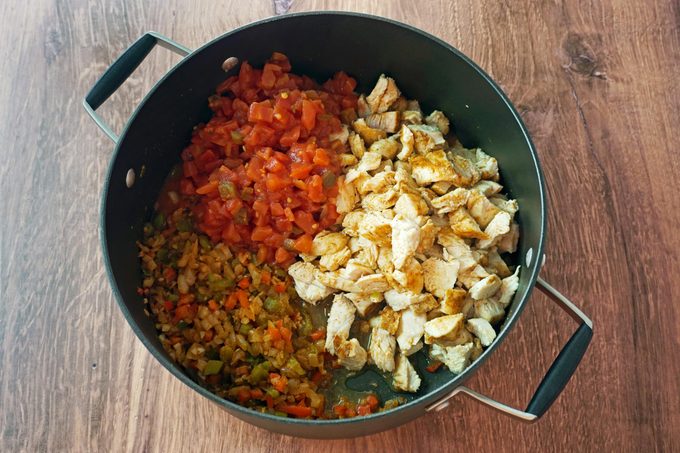 Pioneer Woman Tortilla Soup 111322 Toh 05 Lauren Habermehl Jvedit