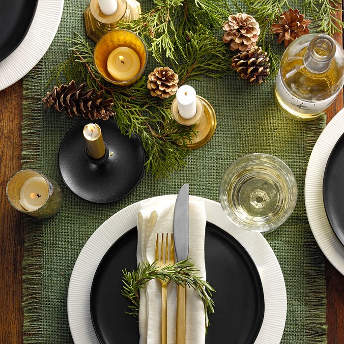 Value Add; Beauty Shot; Place Setting; Winter Theme; Table Decor