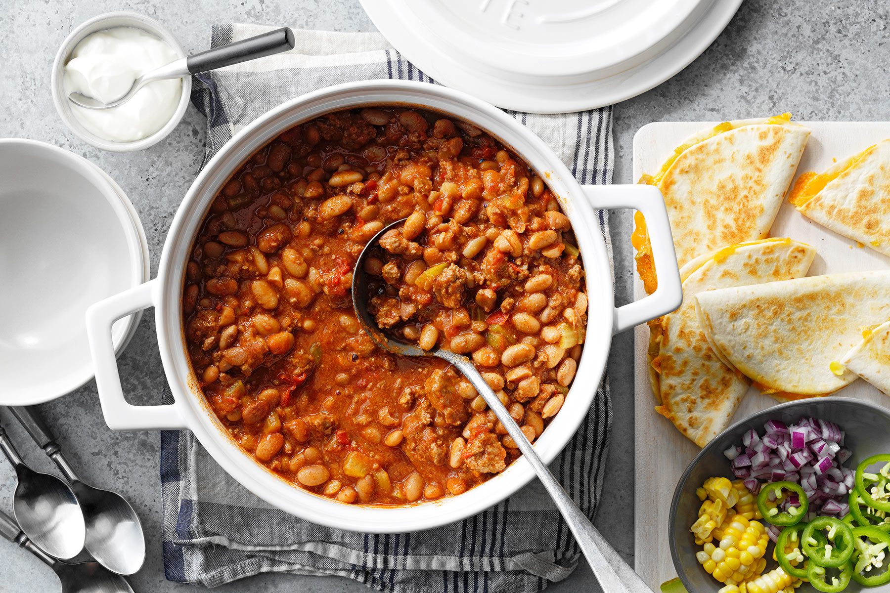 Pinto Bean Chili served with pita bread and veggies