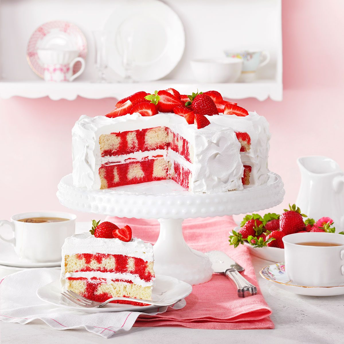 Strawberry Poke Cake 