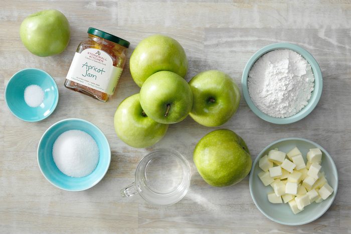 The ingredients for Apple Tart
