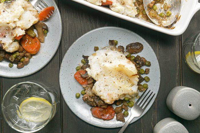 Hearty Meatless Shepherd's Pie Tohvp24 86545 Mf 01 17 Vegetarianshepherdspie 2