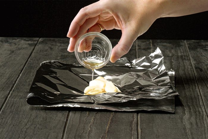 Hearty Meatless Shepherd's Pie Tohvs24 86545 Mf 01 17 Vegetarianshepherdspie 1 2