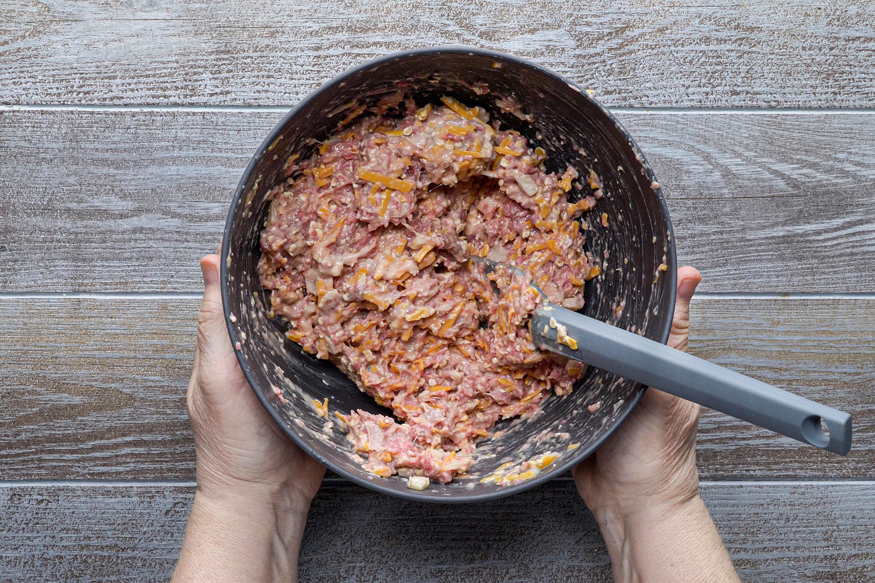 Li'l Cheddar Meat Loaves Thvs23 10252 Mf 10 18 Lilcheesymeatloaves 1