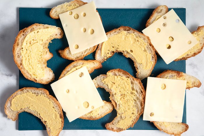 Cheese placed on Croissants slices