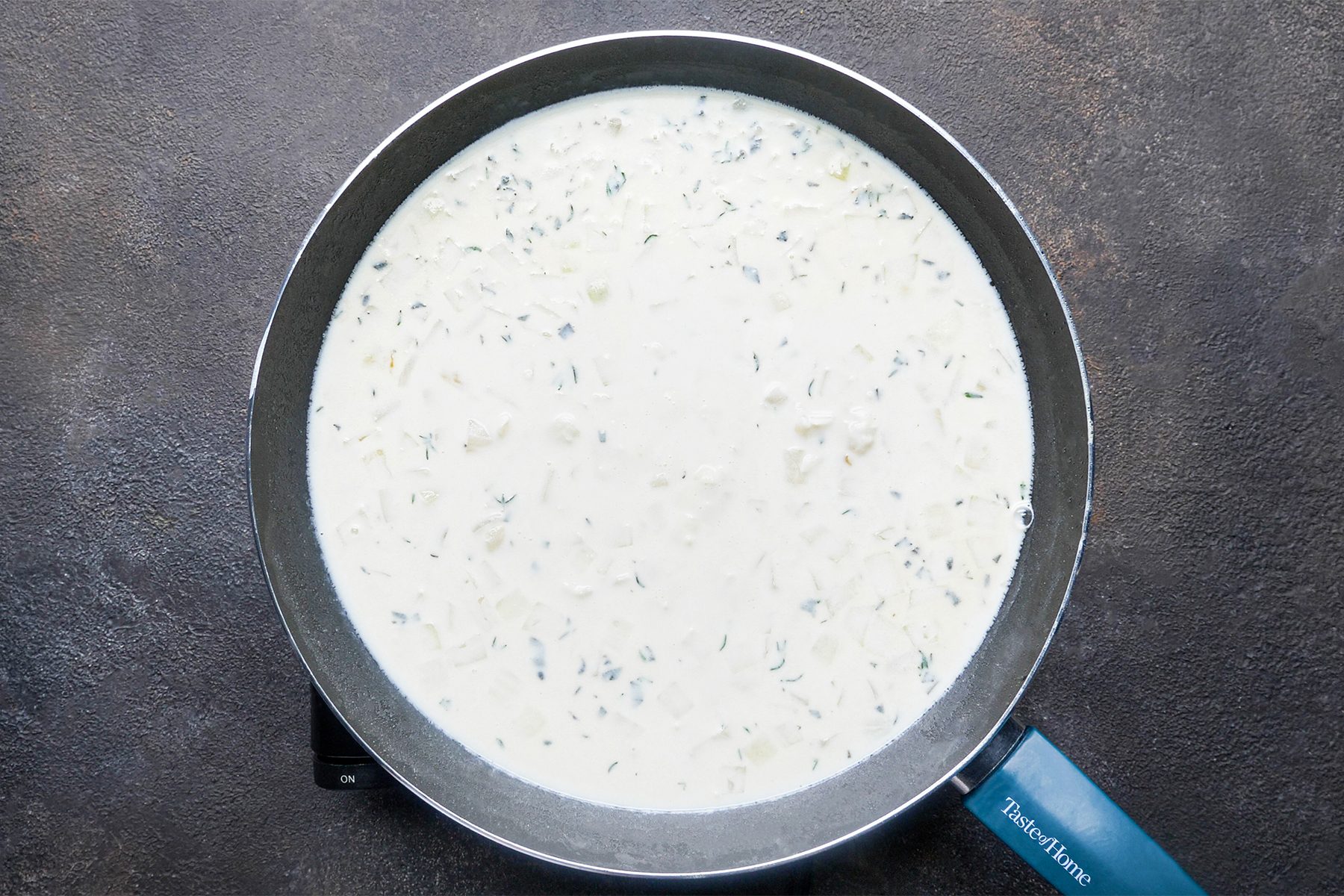 Puff Pastry Chicken Potpie Tohvs24 199097 Mf 04 18 5