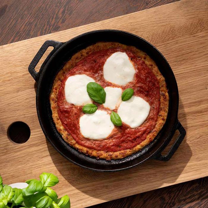 Cast Iron Skillet Ecomm Via Ooni.com 1