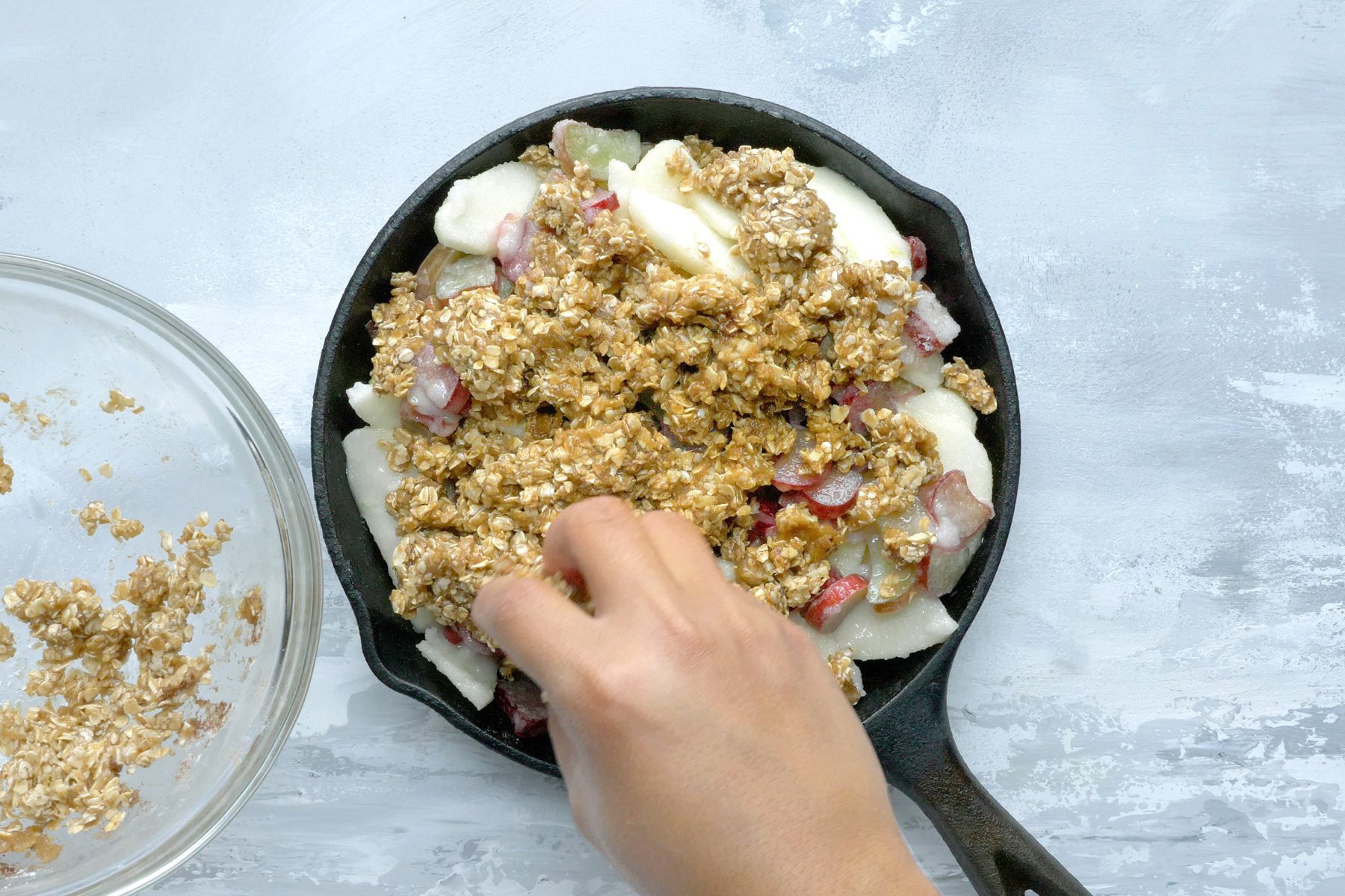 Rhubarb Crisp Tohvs19 4530 Bl 06 03 3