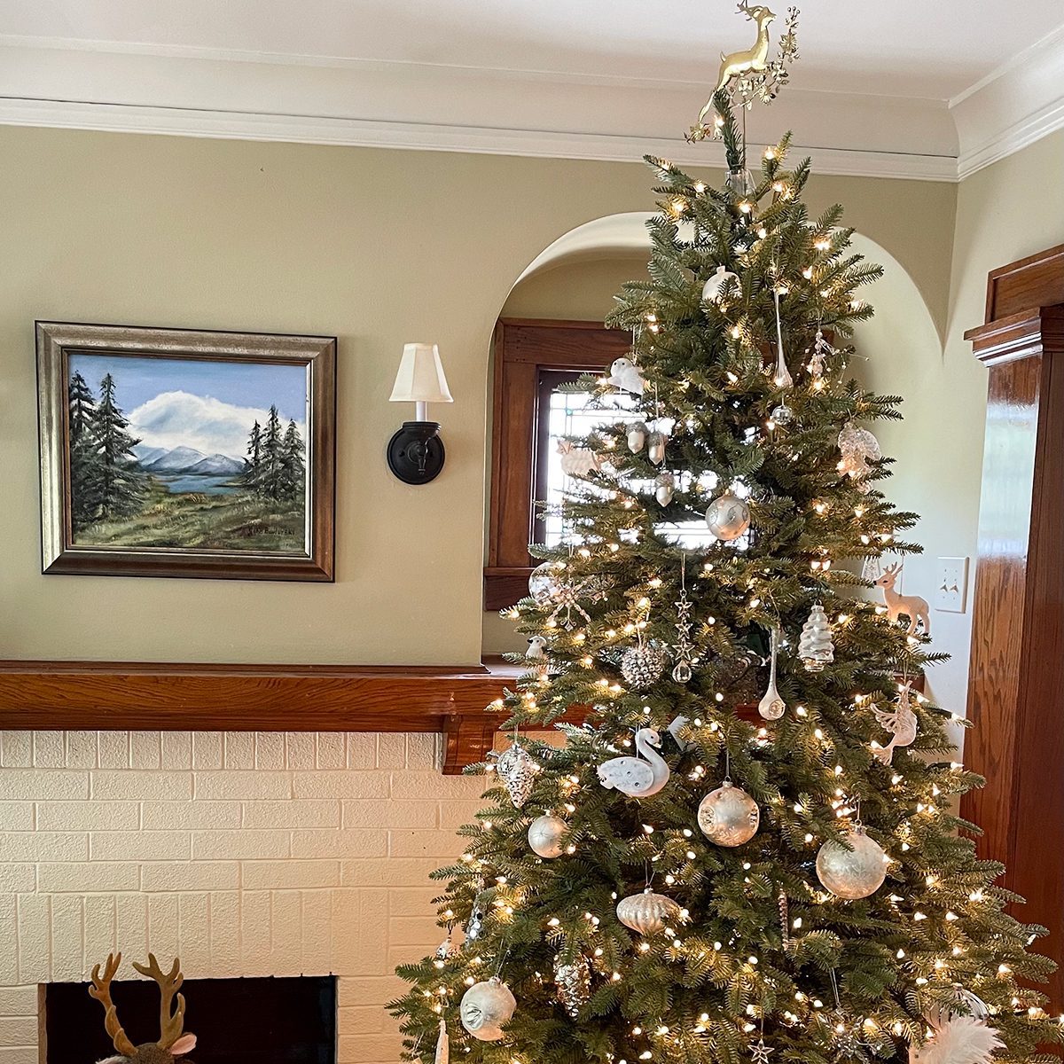Balsam Hill Flip Tree Review: Christmas Tree Decorating Has Never Been Easier