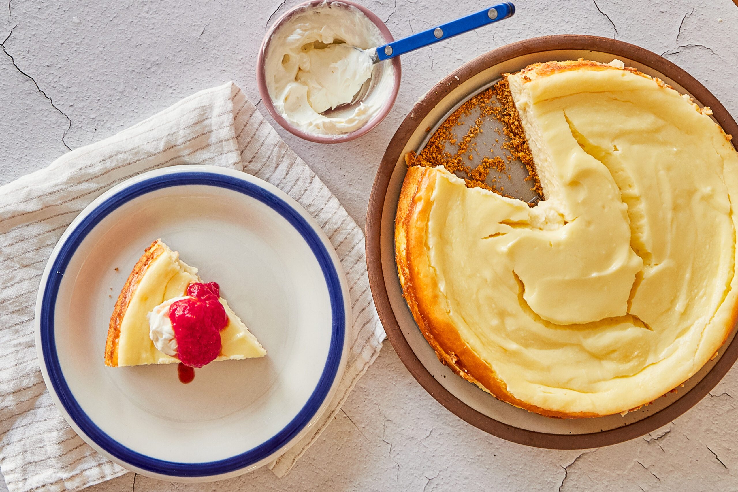 Easy cheesecake is your new favorite dessert!
