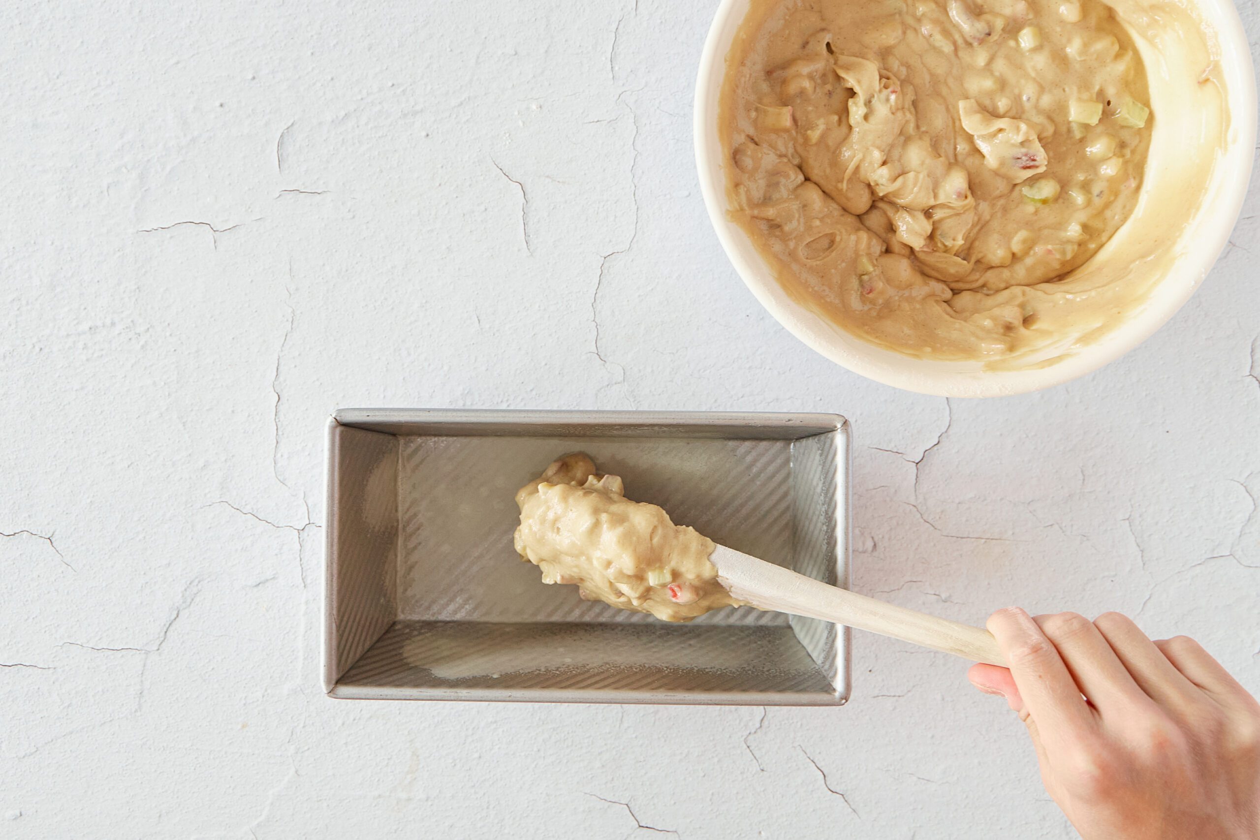 Bake the rhubarb bread