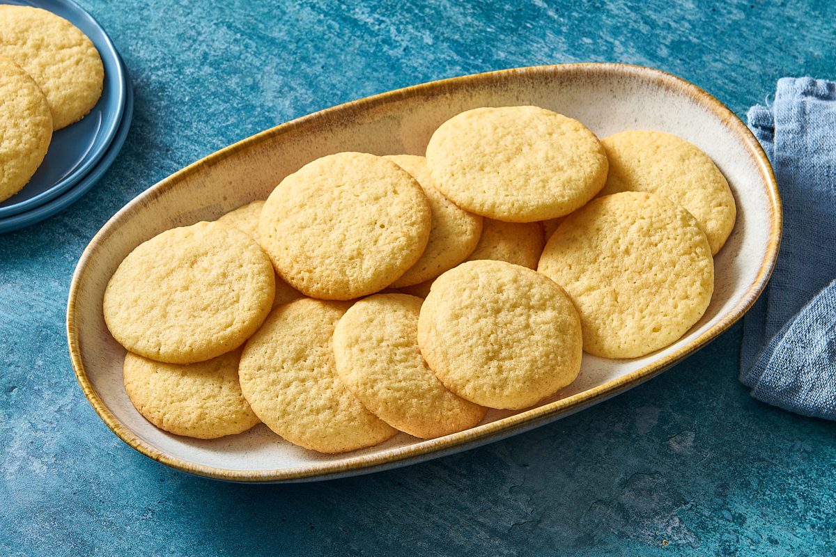 Serving plate full of tea cakes