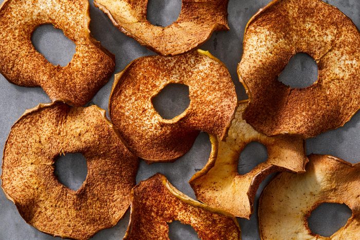 Thin, crispy and golden brown Apple Chips