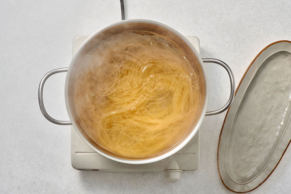 Pasta in a pot of boiling water