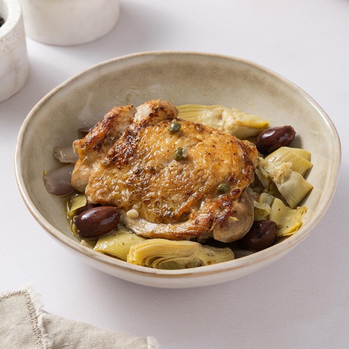 Mediterranean Braised Chicken Thighs Exps Tohd24 269091 Leticiaalmeida 08